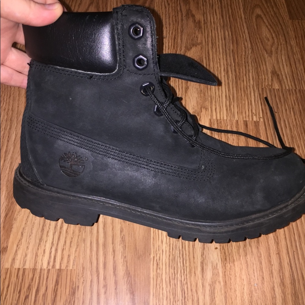 Black Timberlands ! 😻😻😻